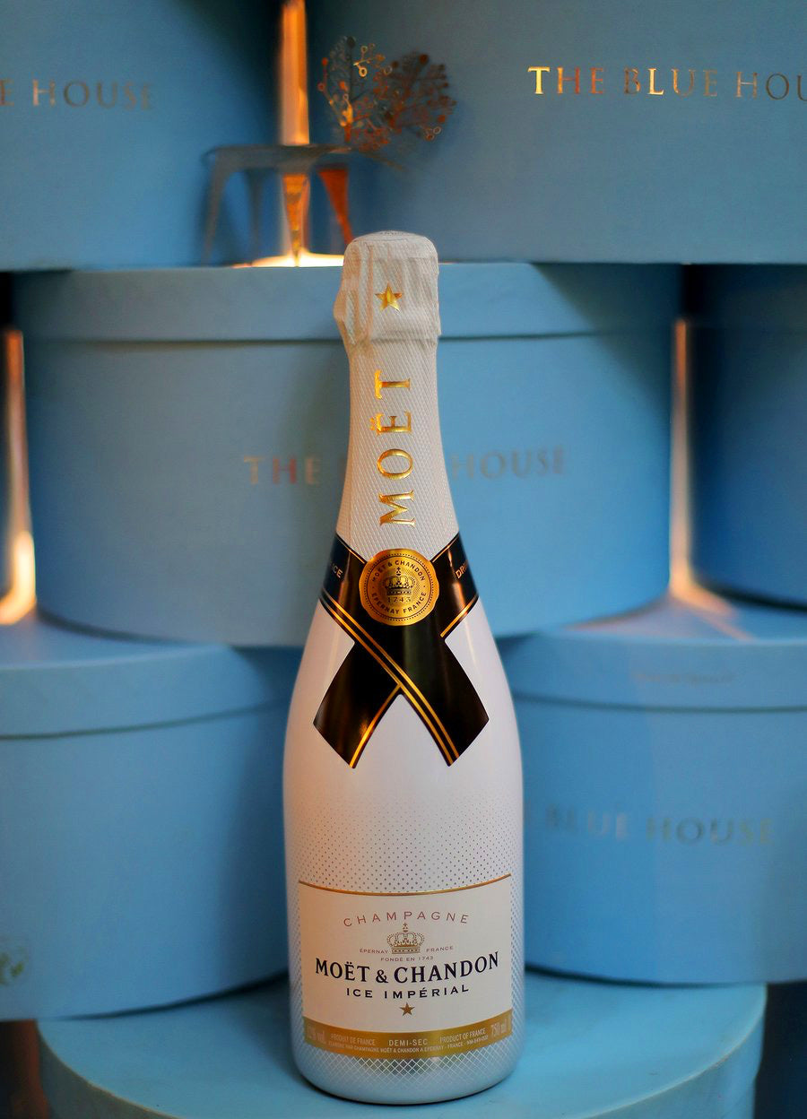 Moet & Chandon X The Blue House